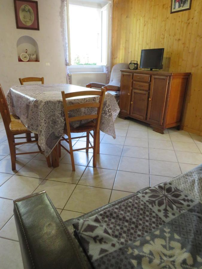 Hotel La Ferme de Mon Père à Saint-Girod Extérieur photo